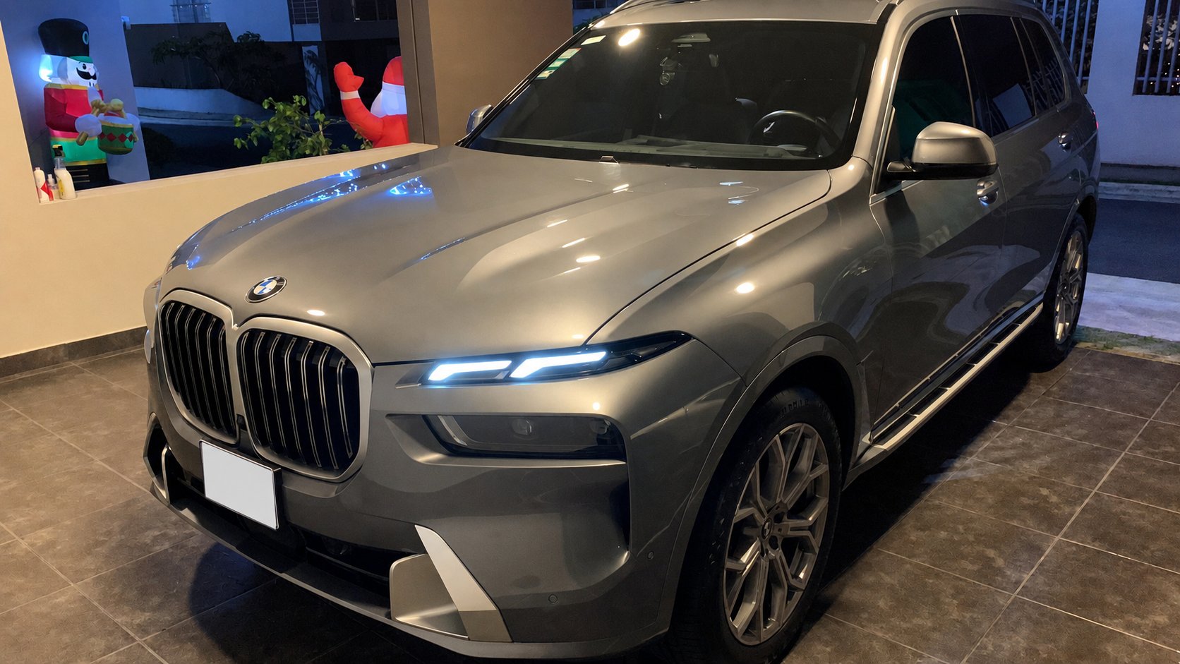 BMW X7 xDrive40i luces LED