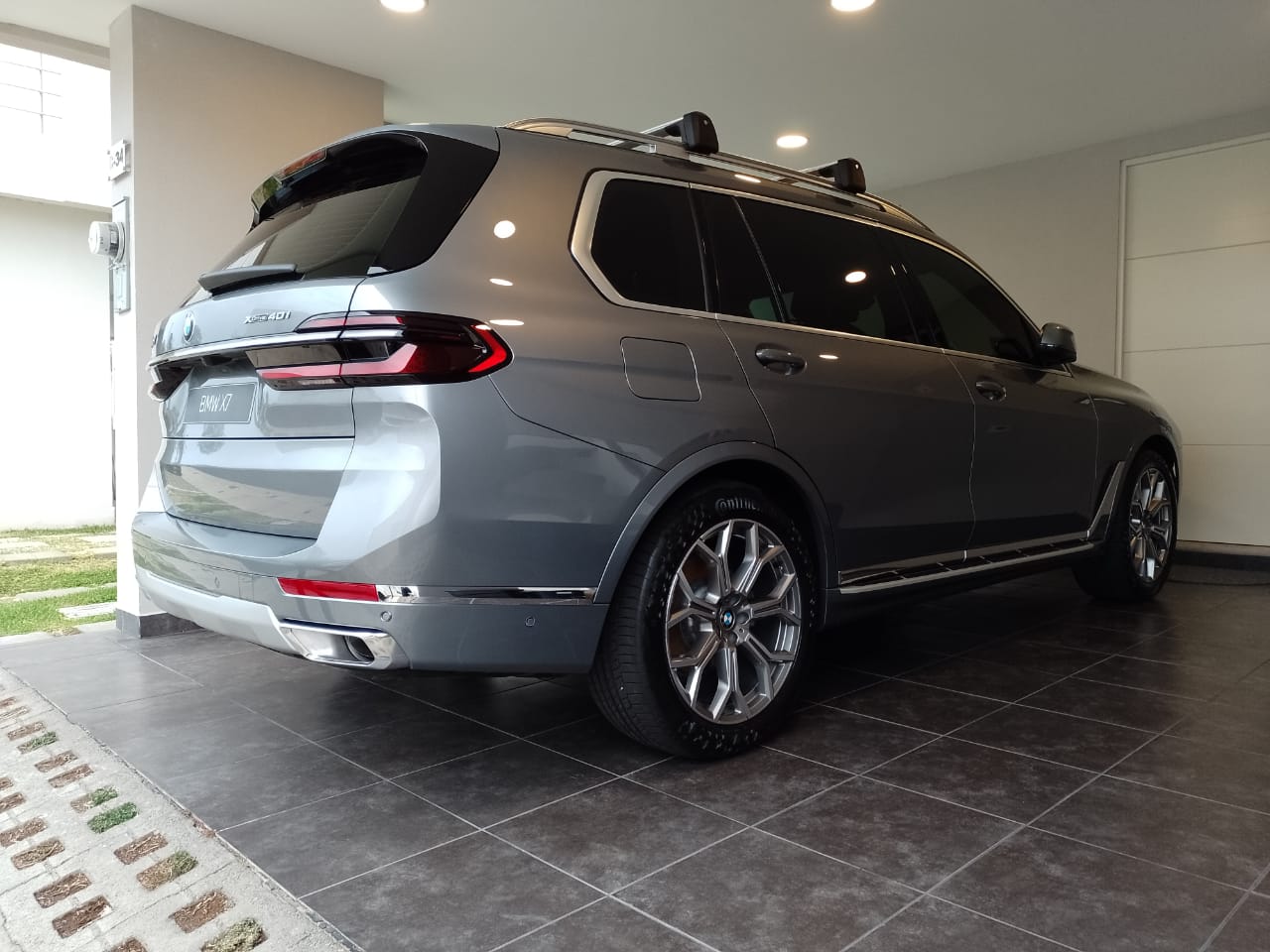 BMW X7 xDrive40i rin